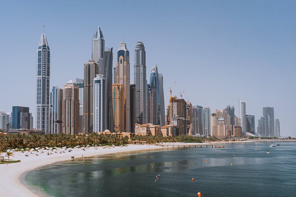 How Simple is it For New UAE Citizens to Purchase a Home